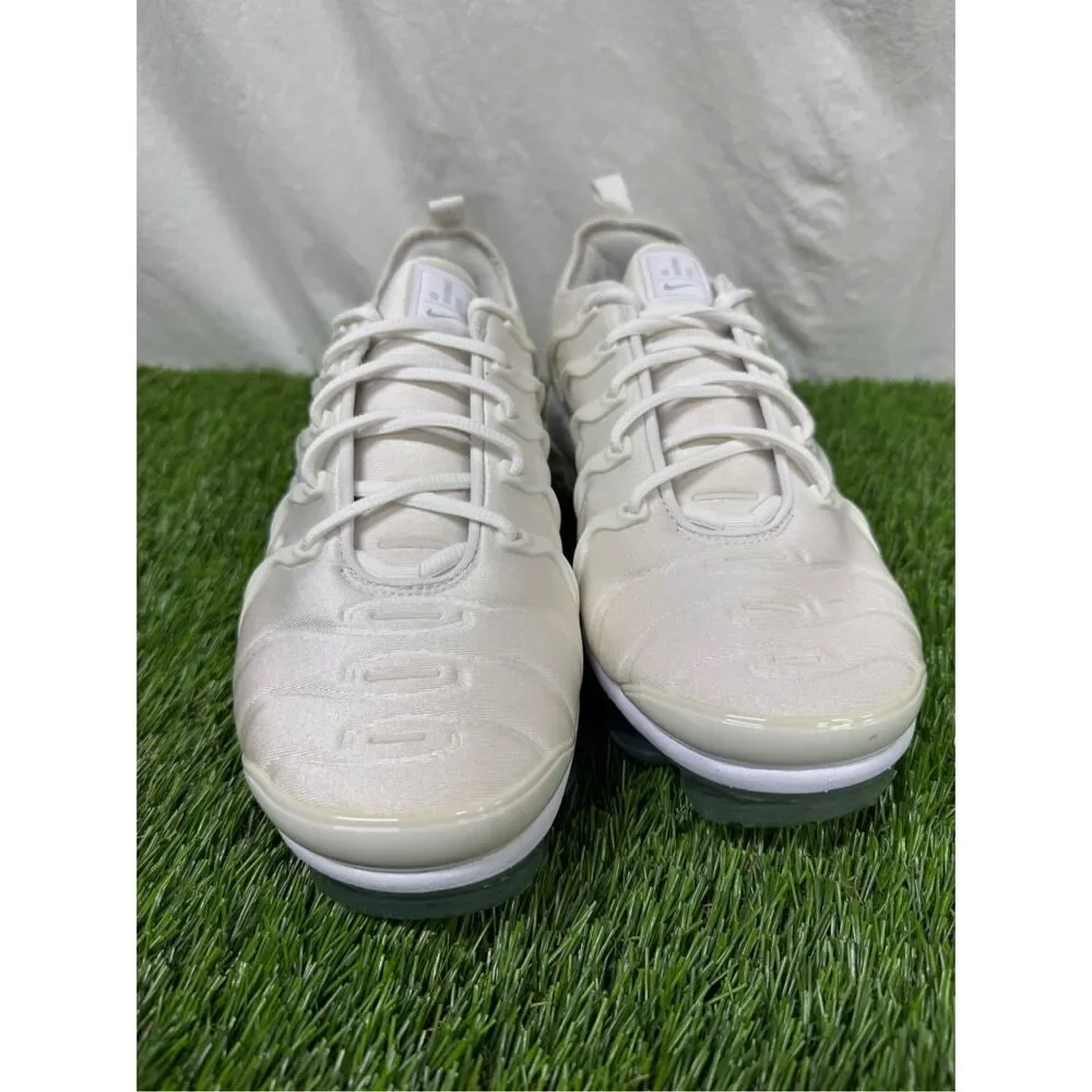 Nike White VaporMax Plus Athletic Shoes - Picture 2 of 8